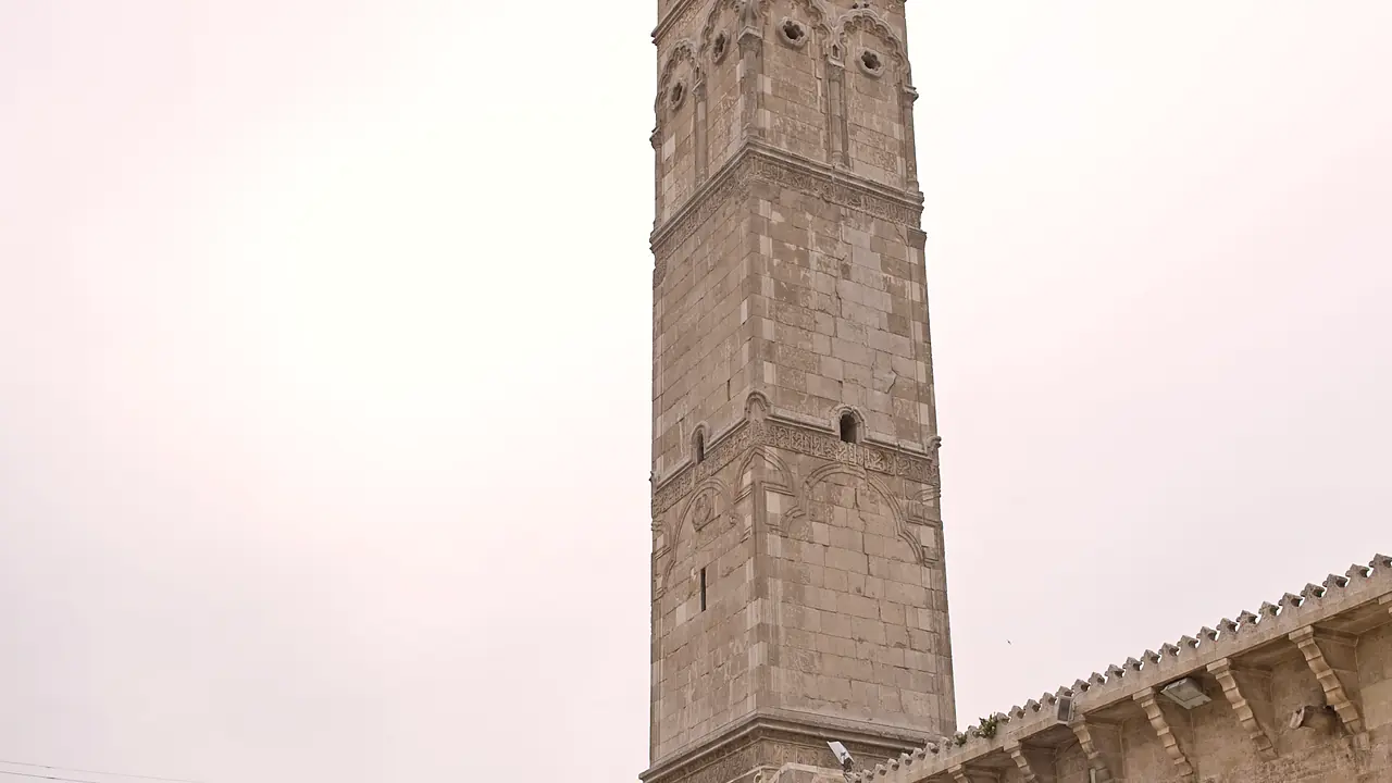 المئذنة من الصحن، ٢٠٠٩
